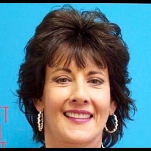 Meet your Posher, Tona